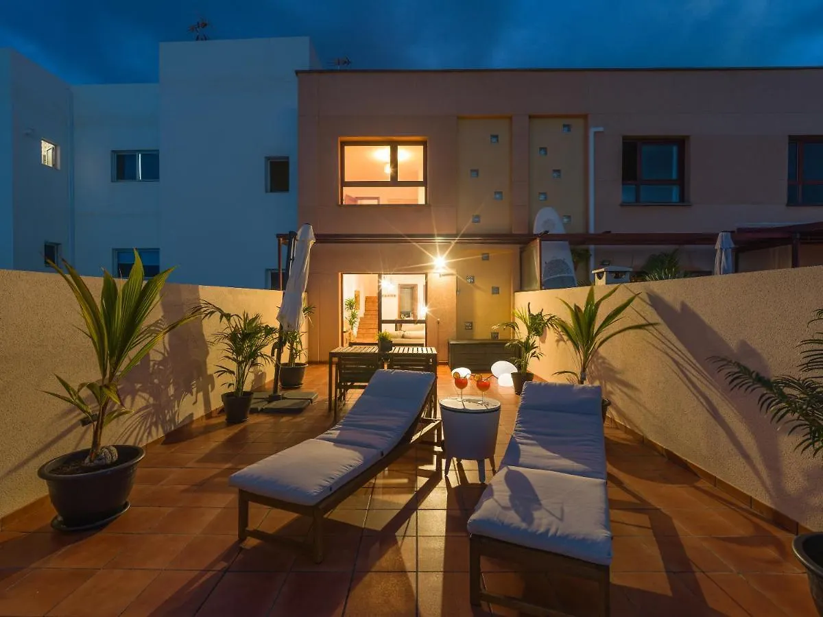 Apartment Giraud II - Secluded Beachfront Duplex Santa Maria de Guia de Gran Canaria