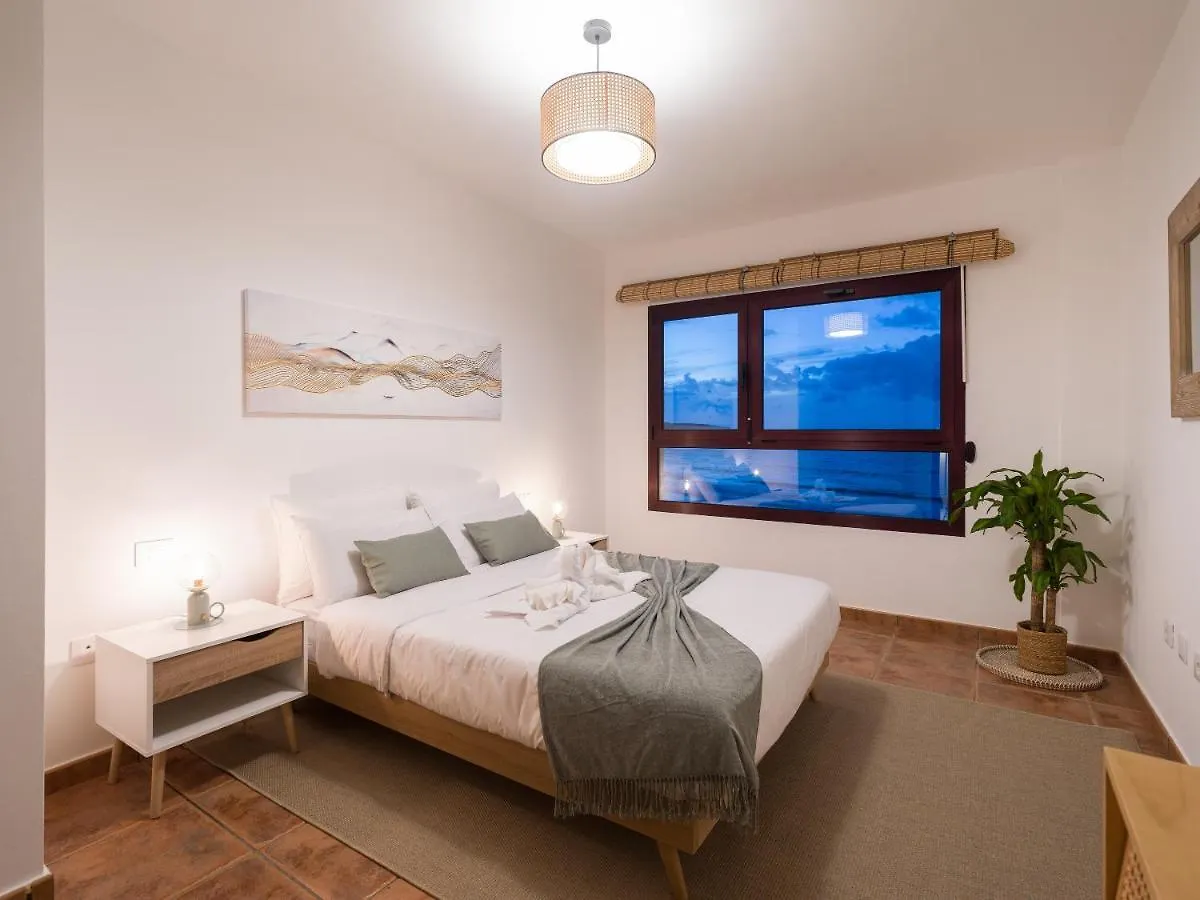 Giraud II - Secluded Beachfront Duplex Santa Maria de Guia de Gran Canaria 0*,  Spain