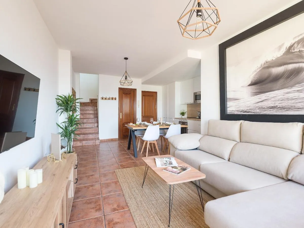 Giraud II - Secluded Beachfront Duplex Santa Maria de Guia de Gran Canaria Apartment