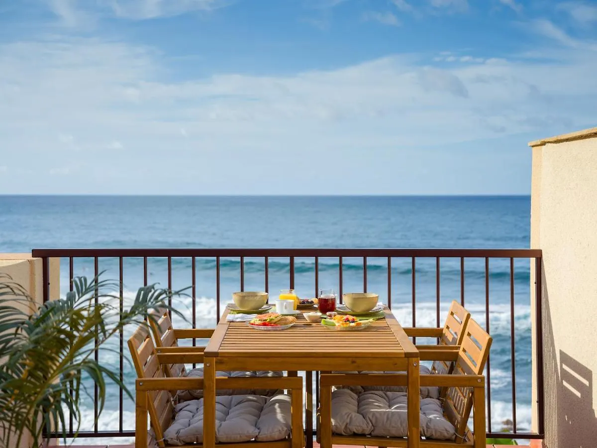 Apartment Giraud II - Secluded Beachfront Duplex Santa Maria de Guia de Gran Canaria