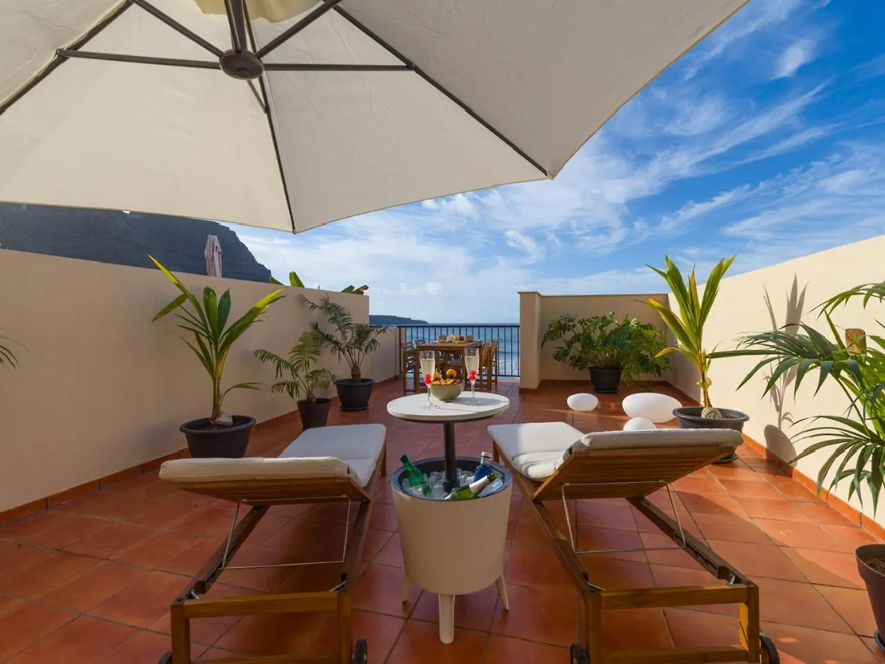 Apartment Giraud II - Secluded Beachfront Duplex Santa Maria de Guia de Gran Canaria Spain