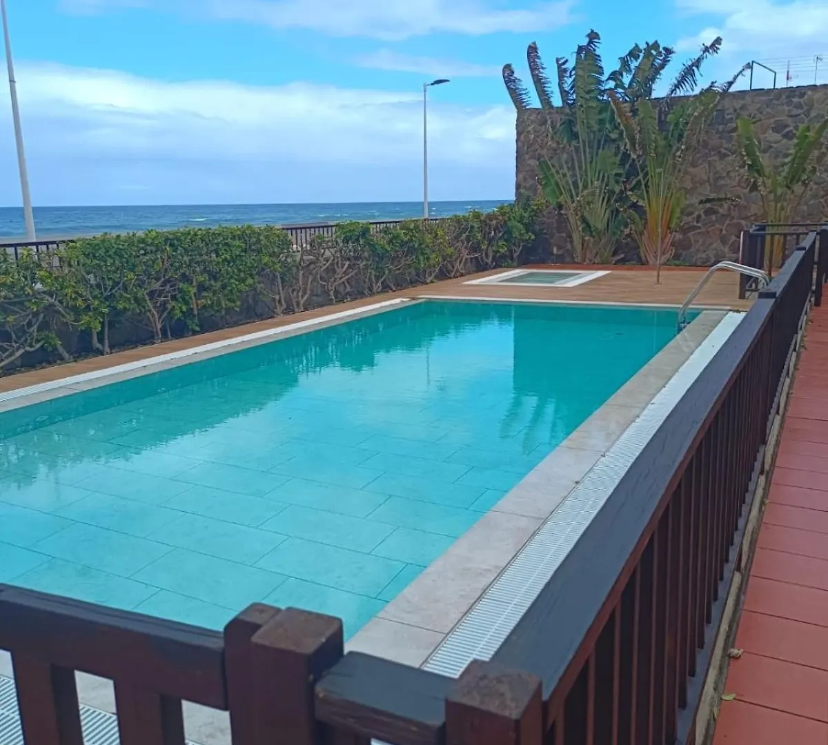 Giraud II - Secluded Beachfront Duplex Santa Maria de Guia de Gran Canaria Spain